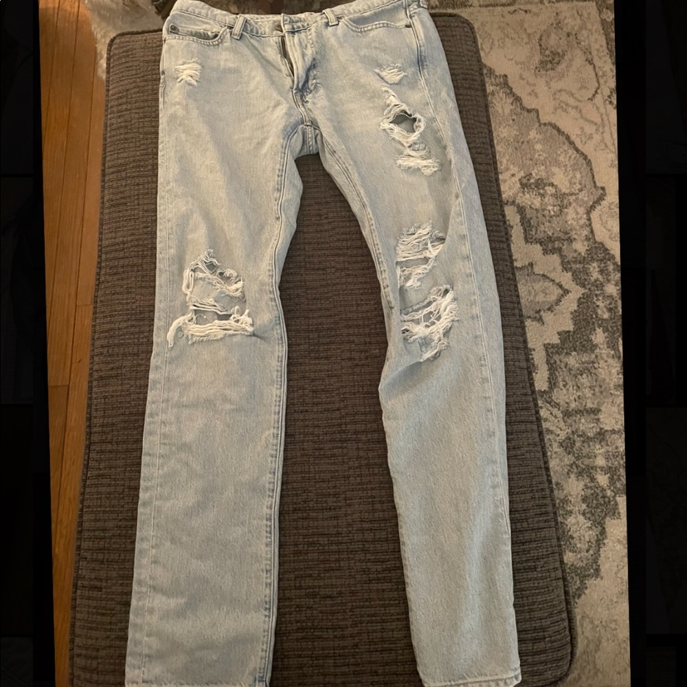 30x32 men’s Abercrombie and Fitch light wash jeans